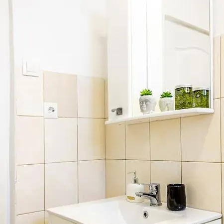 Cosy Nest M&n Apartament